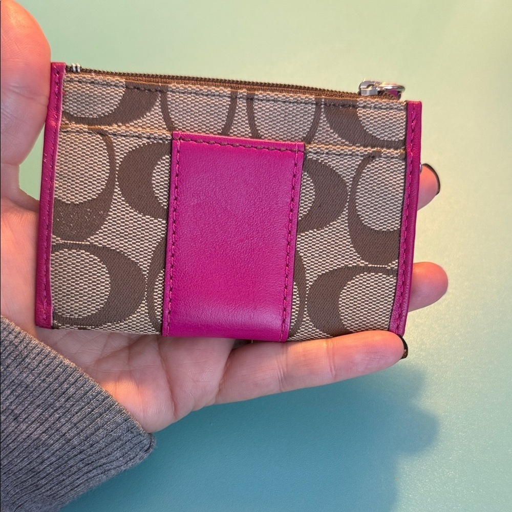 Coach Fuchsia Brown Signature Key coin purse keychain pink wallet card slot - Picture 4 of 8